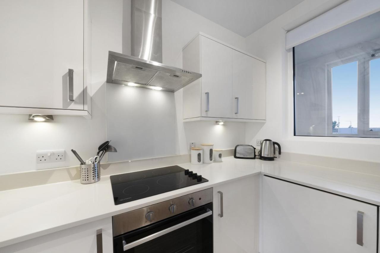 K Suites - Town Centre Hatfield Hatfield  Exteriör bild