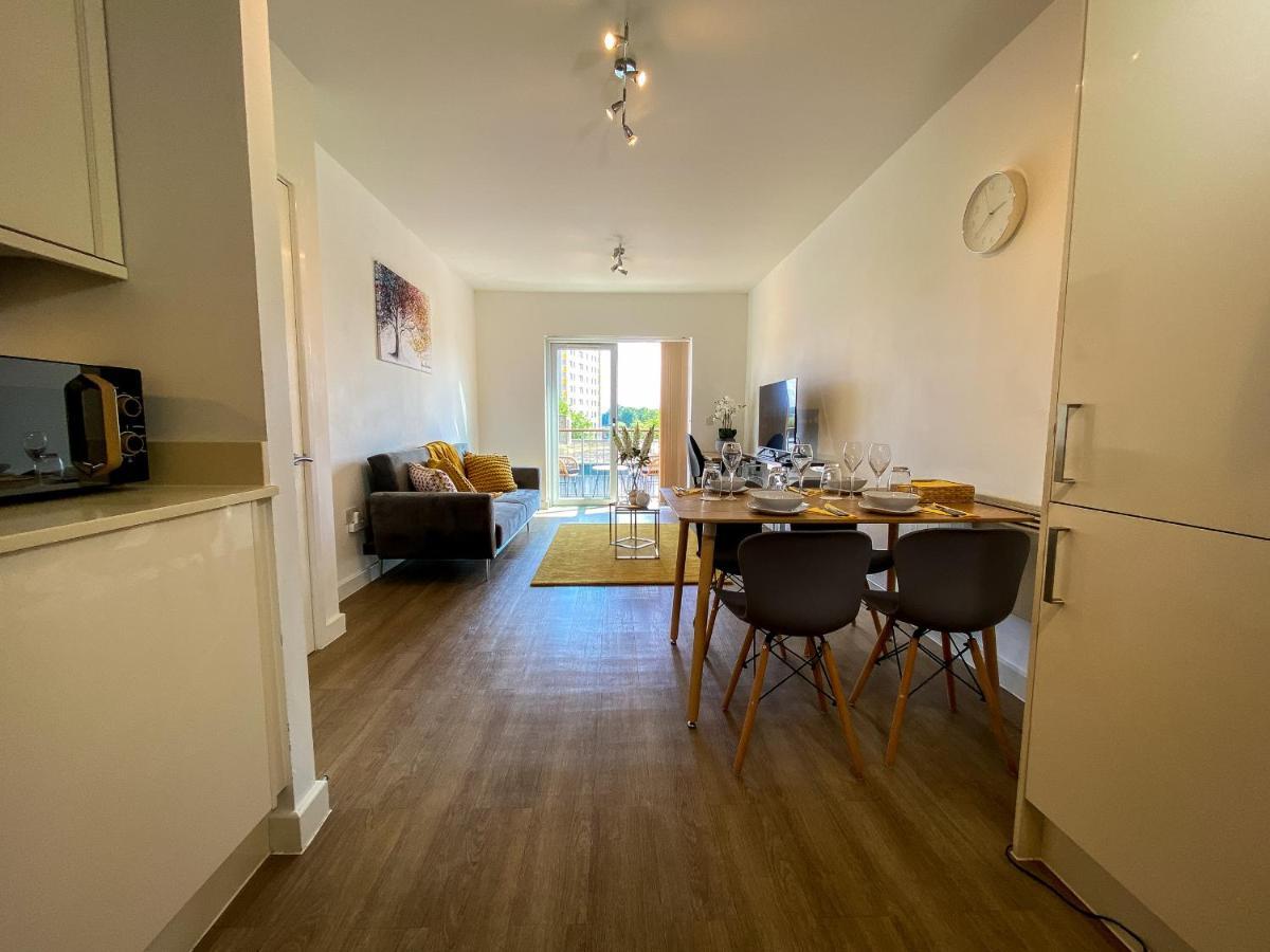 K Suites - Town Centre Hatfield Hatfield  Exteriör bild